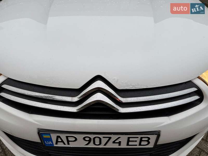 Хэтчбек Citroen C4 2012 в Запорожье