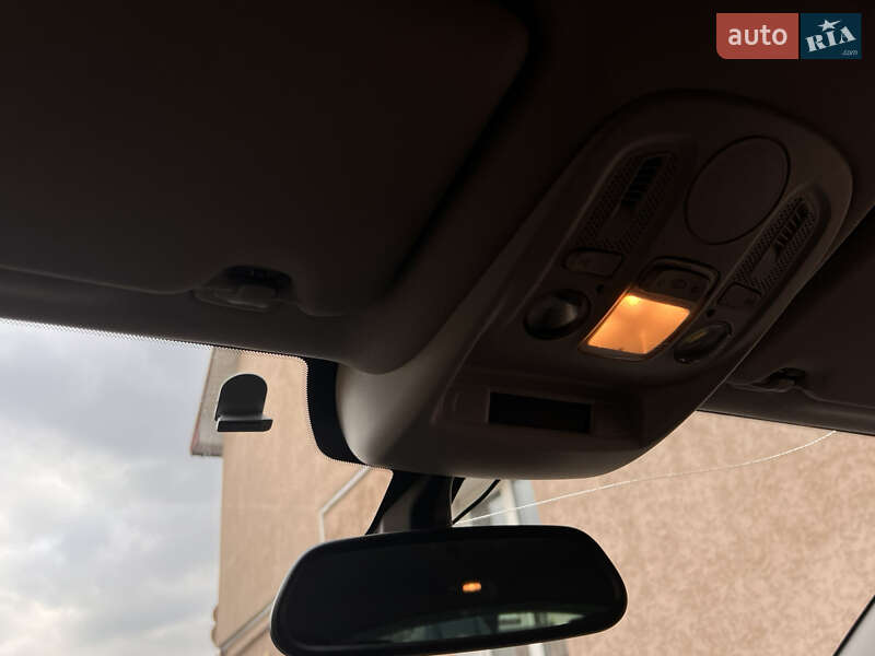 Хэтчбек Citroen C4 2011 в Ивано-Франковске фото 11 Хэтчбек Citroen C4 2011 в Ивано-Франковске