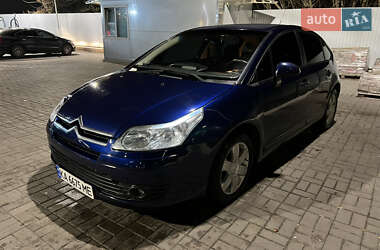 Хэтчбек Citroen C4 2006 в 