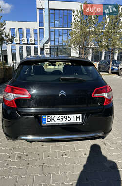 Хэтчбек Citroen C4 2010 в 