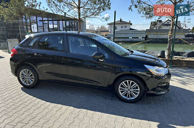 Хэтчбек Citroen C4 2010 в 