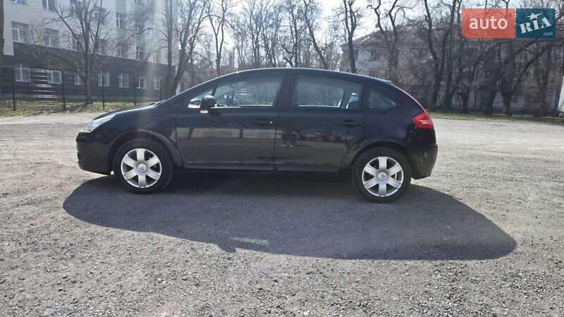 Хэтчбек Citroen C4 2008 в Каменском