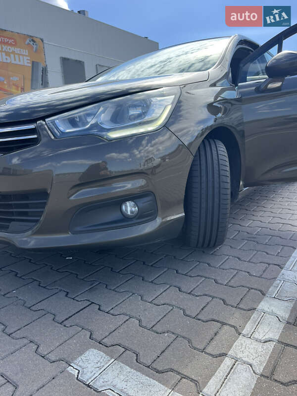 Хетчбек Citroen C4 2015 в Києві