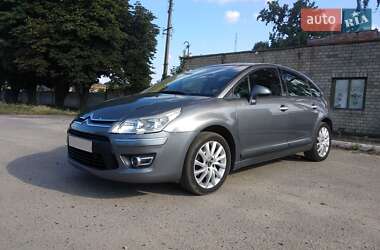 Хэтчбек Citroen C4 2008 в 