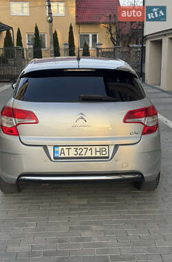 Хетчбек Citroen C4 2012 в 