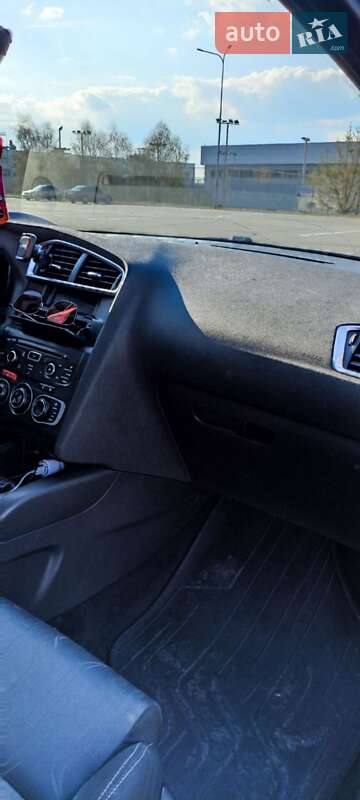 Хэтчбек Citroen C4 2013 в Запорожье