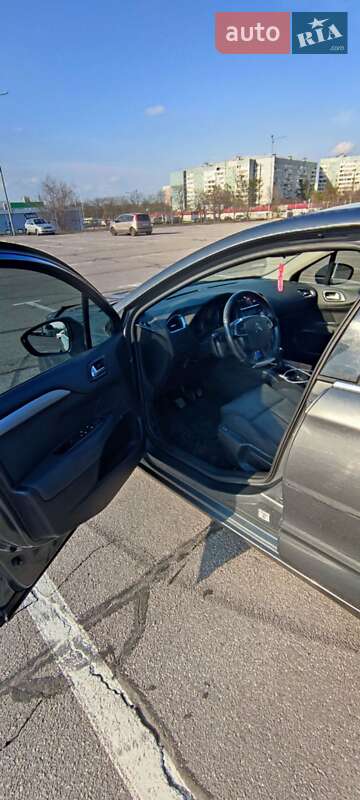 Хэтчбек Citroen C4 2013 в Запорожье