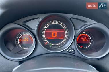 Хэтчбек Citroen C4 2013 в 