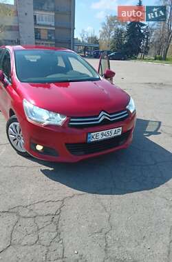 Хэтчбек Citroen C4 2013 в 