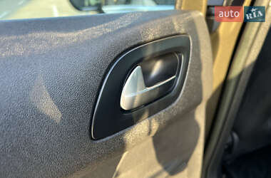 Хетчбек Citroen C4 2013 в 