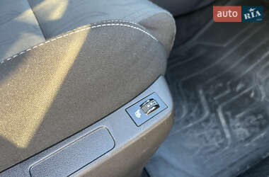 Хетчбек Citroen C4 2013 в 