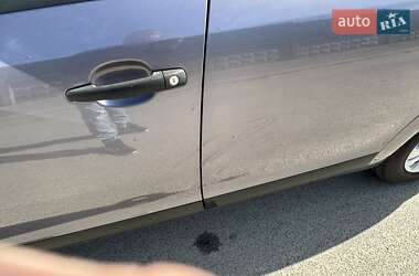 Хетчбек Citroen C4 2006 в 