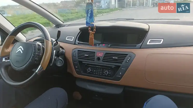 Citroen C4 2011