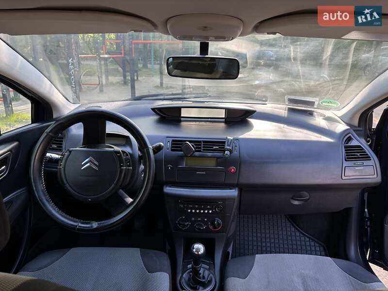 Хэтчбек Citroen C4 2006 в Киеве