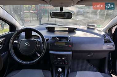 Хетчбек Citroen C4 2006 в 