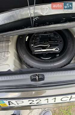 Хэтчбек Citroen C4 2014 в 