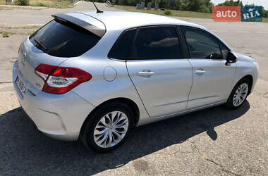 Хэтчбек Citroen C4 2014 в 