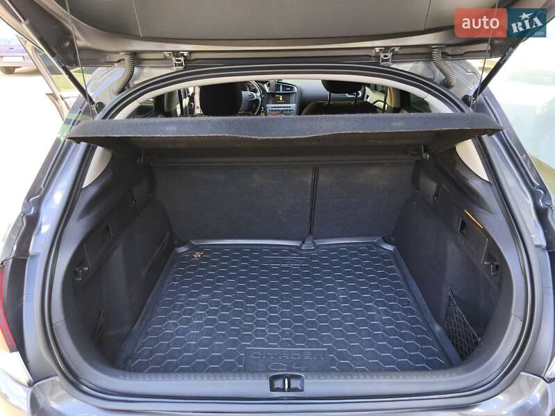 Хэтчбек Citroen C4 2015 в Днепре