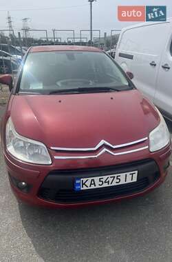 Хэтчбек Citroen C4 2009 в 