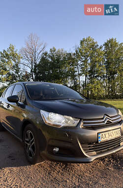 Хетчбек Citroen C4 2013 в 