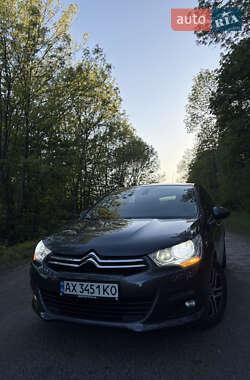 Хетчбек Citroen C4 2013 в 
