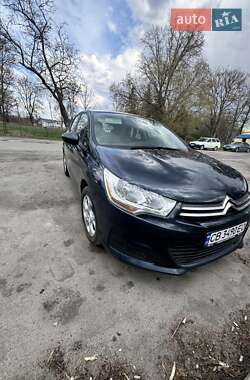 Хэтчбек Citroen C4 2012 в 