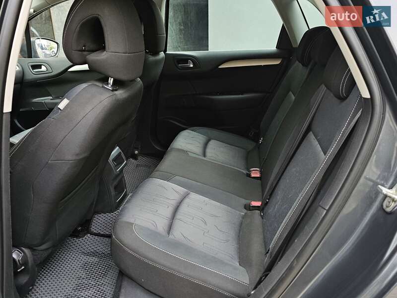 Хетчбек Citroen C4 2013 в Тернополі