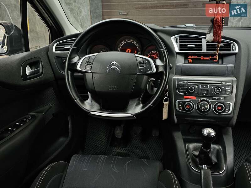 Хетчбек Citroen C4 2013 в Тернополі