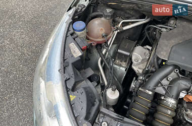 Хетчбек Citroen C4 2012 в 
