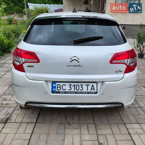 Хетчбек Citroen C4 2013 в Львові