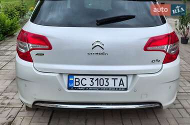 Хэтчбек Citroen C4 2013 в 