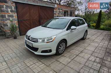 Хэтчбек Citroen C4 2013 в 