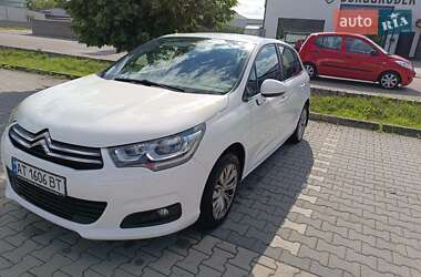 Хэтчбек Citroen C4 2016 в 