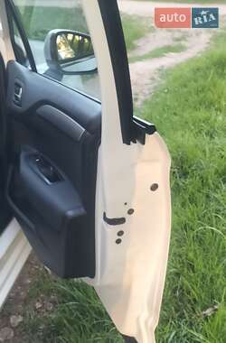 Хэтчбек Citroen C4 2012 в 