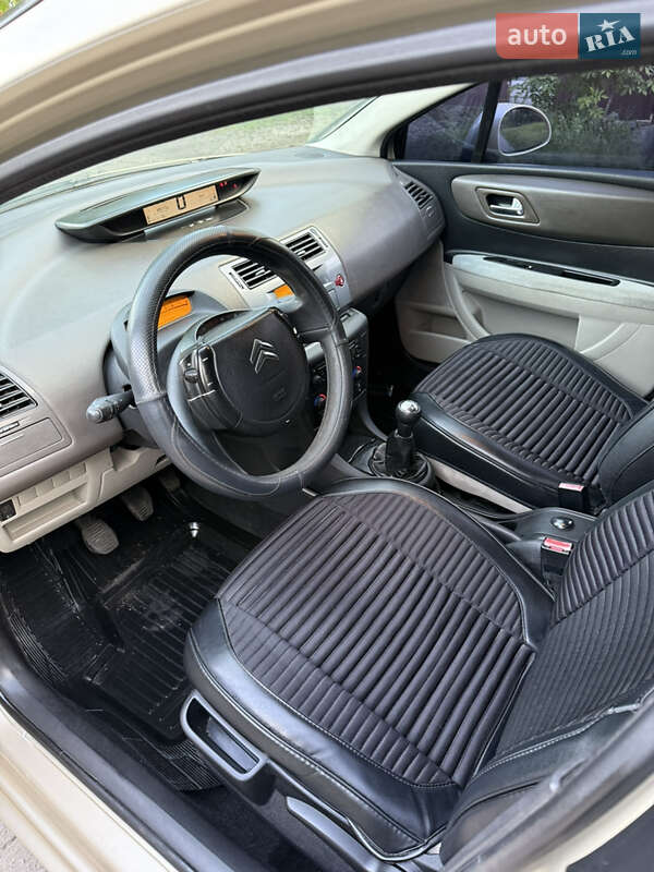 Хетчбек Citroen C4 2006 в Кременчуці