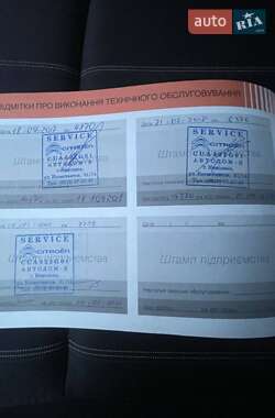 Хэтчбек Citroen C4 2013 в 