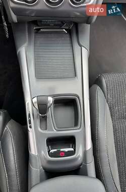 Хэтчбек Citroen C4 2012 в 