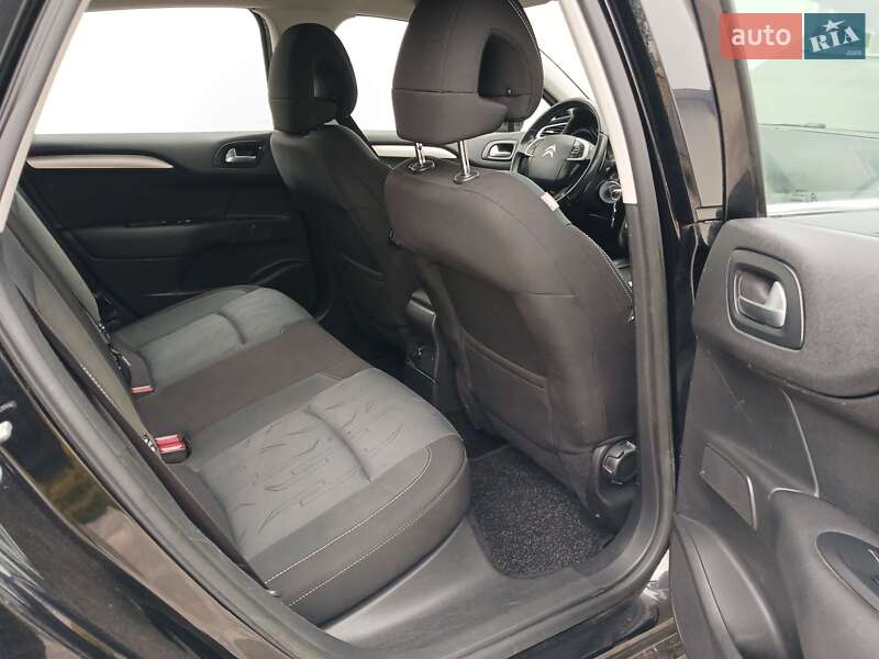 Хэтчбек Citroen C4 2013 в Кицмани