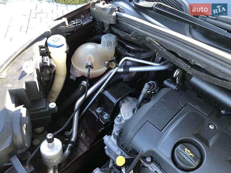 Хэтчбек Citroen C4 2011 в Калуше