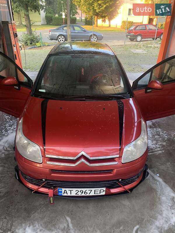 Купе Citroen C4 2006 в Кривом Роге