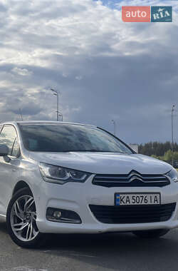 Хетчбек Citroen C4 2012 в 