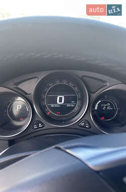 Хетчбек Citroen C4 2012 в 