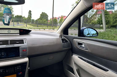 Хетчбек Citroen C4 2005 в 