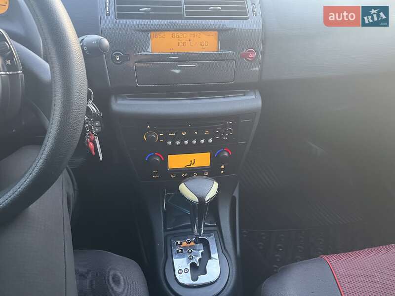 Купе Citroen C4 2007 в Луцке