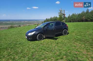 Хэтчбек Citroen C4 2007 в 