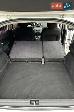 Хетчбек Citroen C4 2012 в 
