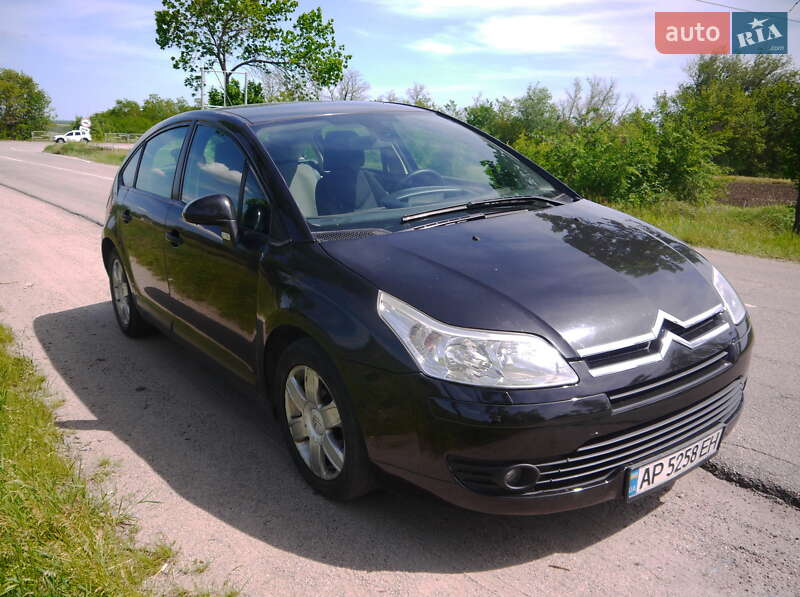Хэтчбек Citroen C4 2006 в Запорожье
