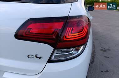 Хетчбек Citroen C4 2016 в 