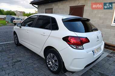 Хетчбек Citroen C4 2016 в 