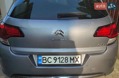 Хэтчбек Citroen C4 2016 в 
